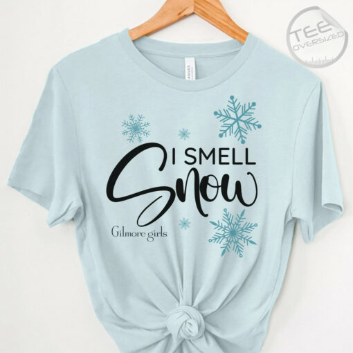 I Smell Snow Blue Oversized T shirt